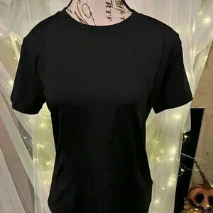 LOOVOO Women’s Athletic Shirt. Black. New with Tags. XL. 85 Poly, Spandex 15